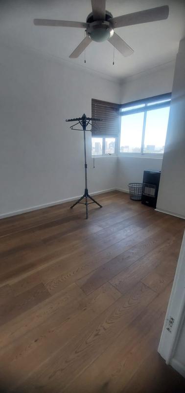 To Let 2 Bedroom Property for Rent in Vredehoek Western Cape